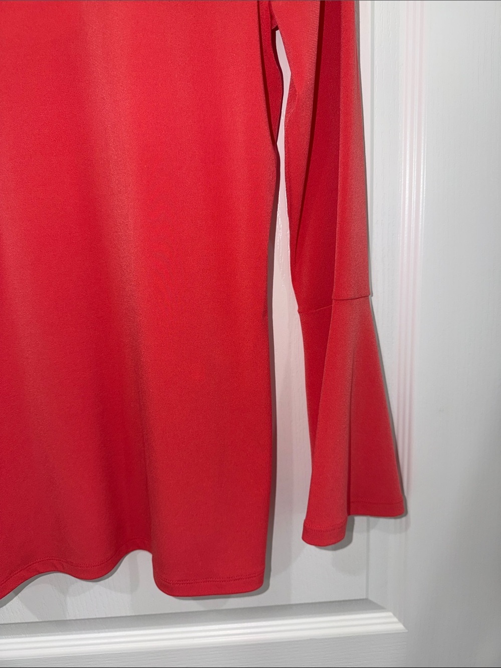 MICHAEL Michael Kors Red Lace-Up V-Neck Long Sleeve Top with bell sleeves NWT - Picture 2 of 7